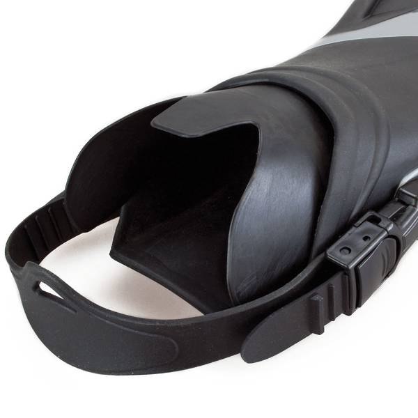 Roy Fishers Schwimmflossen