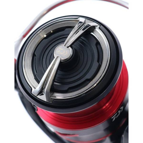 Daiwa 20 Fuego LT 2500-XH | Stationärrolle | Frontbremse