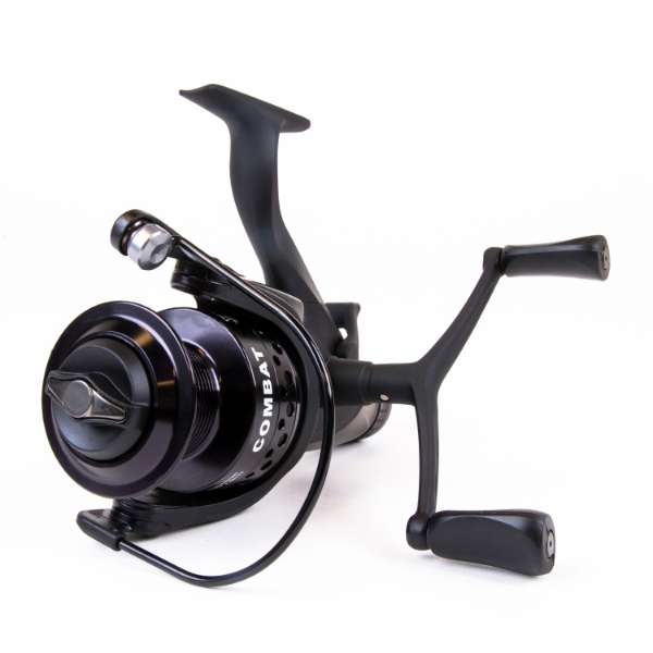 X2 Combat Runner 2 Rollenset – Karpfenrolle – 2 Rollen + Schnur